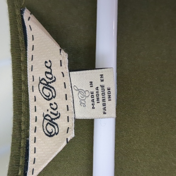 Ric Rac Embroidered Top - Picture 3 of 4